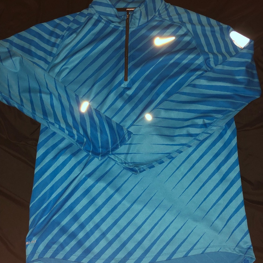 Nike Element Dri-Fit, 1/4 Zip Pullover, Large